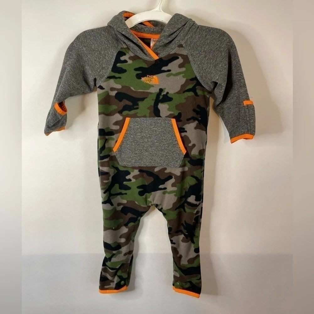 The North Face Camo Fleece Bunting One Piece 6-12M
